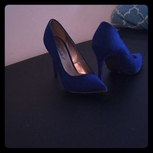 Pump classic heels